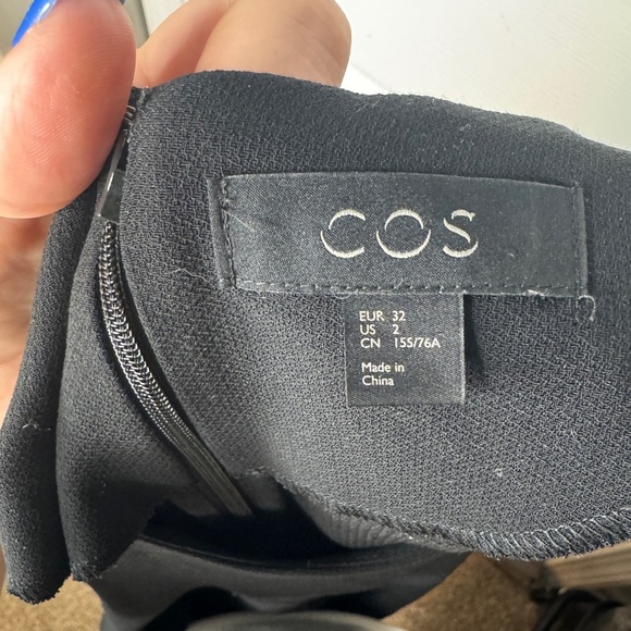 COS A-Line Black /Blue Contrast Waist Zipped Knee-Length Wool Blend Dress Size 2 - Picture 3 of 5